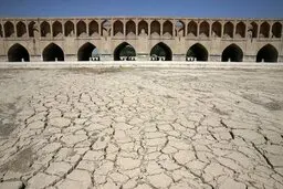 سال خشک پیش‌رو و کاهش ۳۰ درصدی بارش‌ها