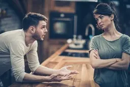 حرفایی که باعث فراری دادن دیگران از شما می شود