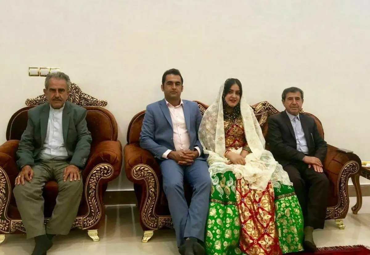 زوج جوان هزینه جشن عروسی  خود به مبارزه با کرونا اختصاص دادند