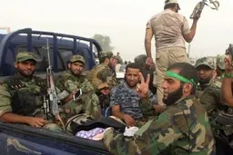 شهادت نیروهای الحشدالشعبی در حمله داعش در شمال سامرا