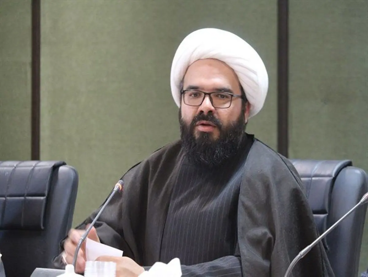 نیک‌بین، نماینده مجلس: گردشگران اروپایی با مشاهده فرهنگ مسلمانان جذب اسلام می‌شوند