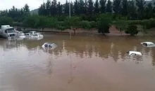 سیلاب مرگبار در مرز تبت و نپال | بیش از ۱۰۰ کشته و حدود ۸۰۰ نفر مفقود شدند