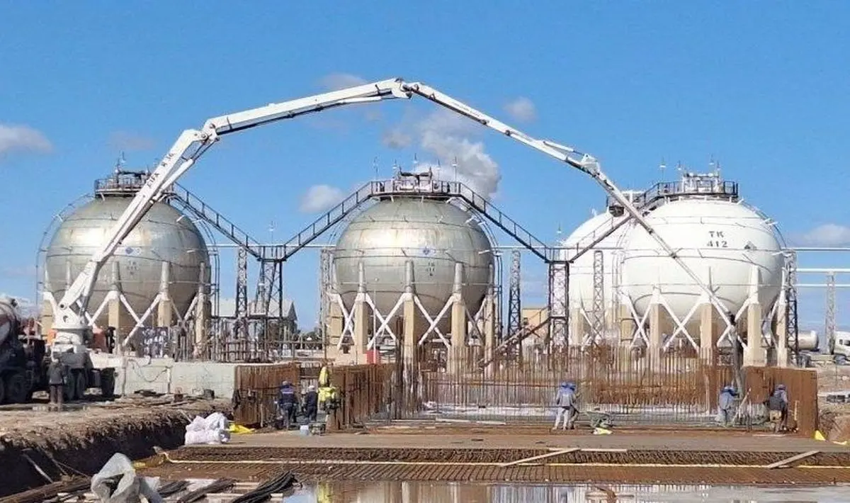 حمله به پتروشیمی تبریز |  آتش مهار شد