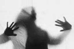 اگر مورد تجاوز قرار گرفتیم چکار کنیم؟+ویدئو