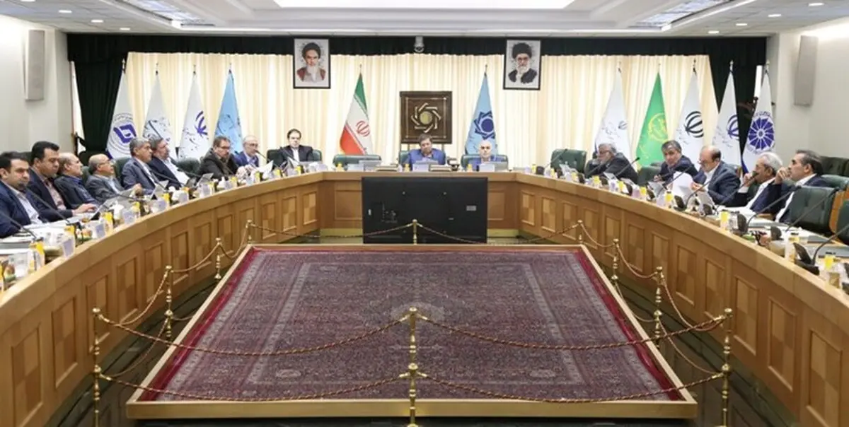 افزایش نرخ سود بانکی در دستور کار شورای پول و اعتبار نیست