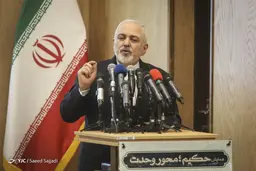  آقای سیروس عسکری در حال حاضر آزاد هستنداما مشکل اقامتی دارند