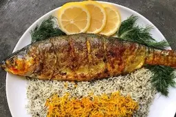 سبزی پلو با ماهی ۴۰۰ هزار تومان