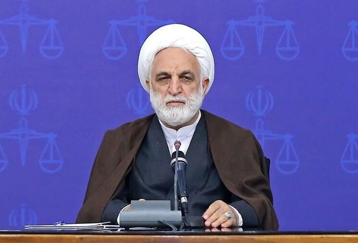 فرود اضطراری هواپیمای حامل رئیس قوه قضائیه