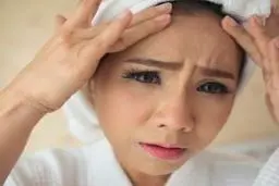  درمان پوست چرب صورت درخانه 
