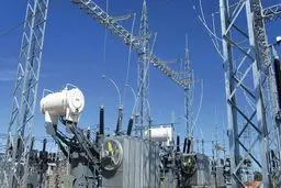 عراق: حداقل تا ۴ سال دیگر به واردات برق ایران نیازمندیم 