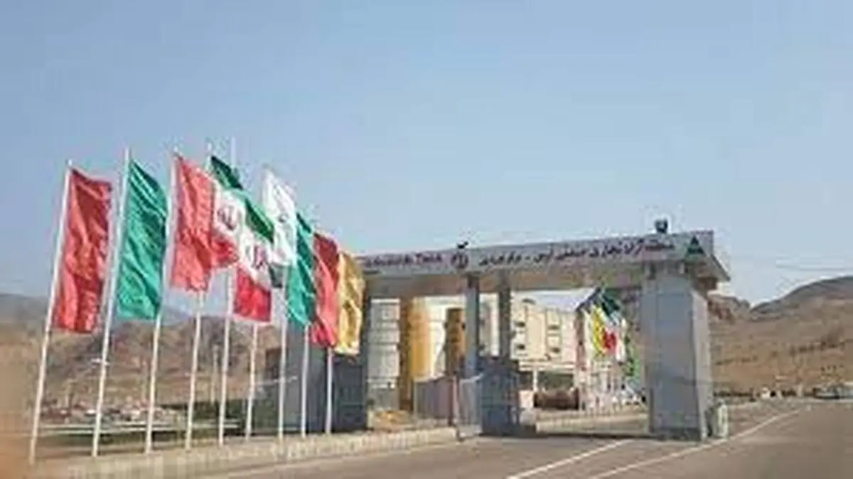 
مرز ارمنستان برای ایرانی‌ها  |ورود مسافران به مرز ایران و ارمنستان افزایش یافته