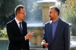 رایزنی امیرعبداللهیان با وزیرخارجه مجارستان برای بازگشت ایرانیان مقیم اوکراین