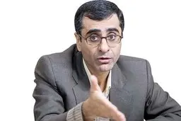 قاسمی: ممکن است تا پایان سال درگیر کرونا باشیم
