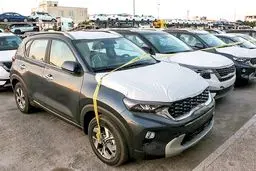 سایه روشن واردات خودرو از سوی تولیدکننده‌ها |  خودروسازان، تولید را رها و واردکننده می‌شوند؟