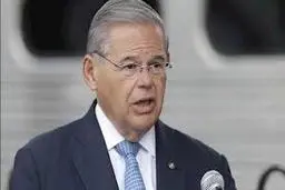 سناتور آمریکایی خواستار اقرار به شکست در برابر ایران شد
