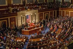 مجلس نمایندگان آمریکا بودجه کمک به گنبد آهنین را تصویب کرد 