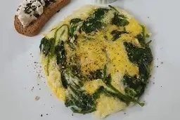 برای صبحانه املت اسفناج درست کن، محشر میشه | طرز تهیه املت اسفناج فوری و خوشمزه