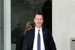 ایران  خواهان جبران خسارت است |  انگلیس باید بدهی ایران را پرداخت کند

