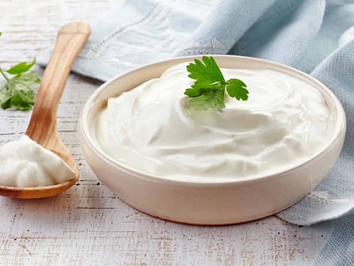 طرز تهیه خامه ترش خانگی
