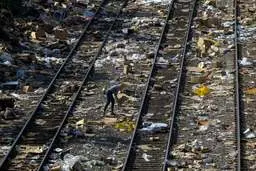 غارت قطارهای باری در لس آنجلس با شیوه‌ جدید+ویدئو