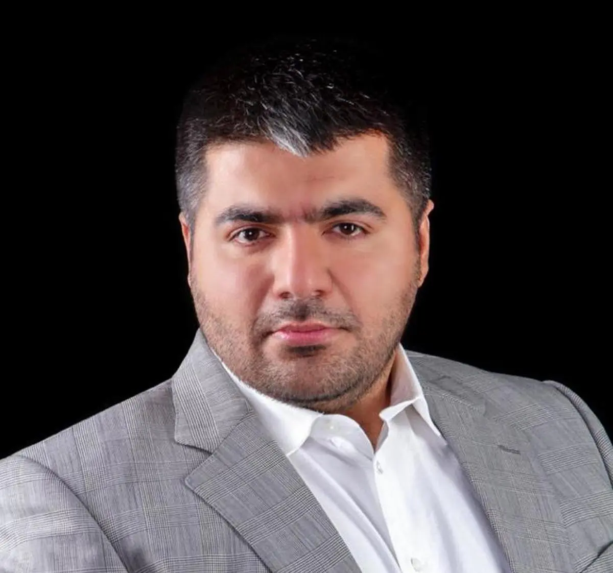 توئیت دکتر غرضی درباره پیشینه ایران و افغانستان و لزوم کمک به مردمان گرفتار افغان 
