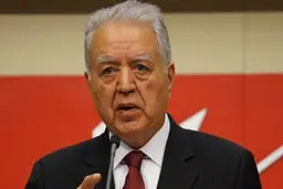 شاهد تغییر موازنه قوا از آمریکا و اروپا به آسیا خواهیم بود