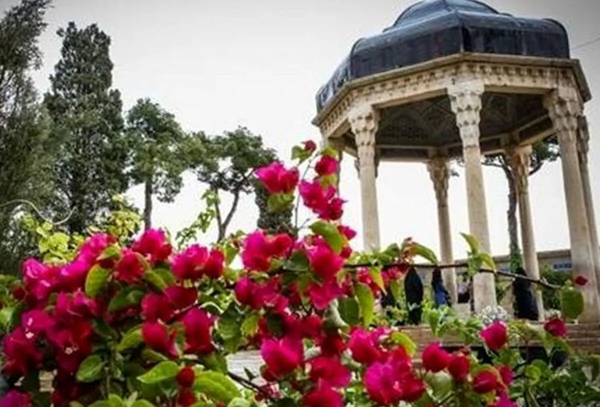 فال حافظ با تفسیر دقیق | خودت فالتو بگیر 