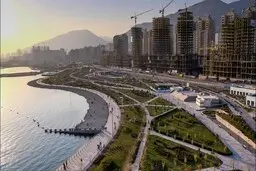 دریاچه چیتگر برای جستجوی تمساح ۳.۵ متری بسته شد