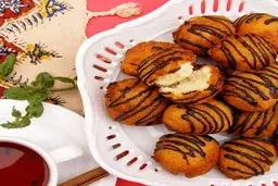 با کمترین مواد پیراشکی شکلاتی خوشمزه درست کن! | طرز تهیه پیراشکی شکلاتی اقتصادی +ویدئو