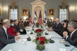 
بایدن بزودی رد درخواست حذف سپاه از لیست تروریسم را اعلام می‌کند