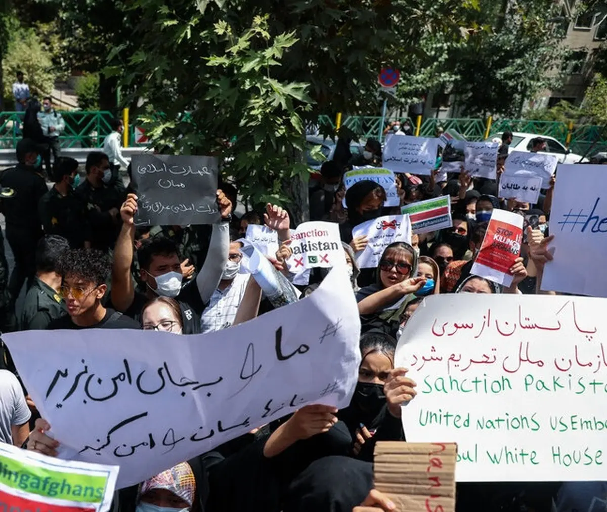 به جای تطهیر طالبان در ایران، بگذاریم نهادهای مدنی و افکارعمومی کار خود را بکنند 