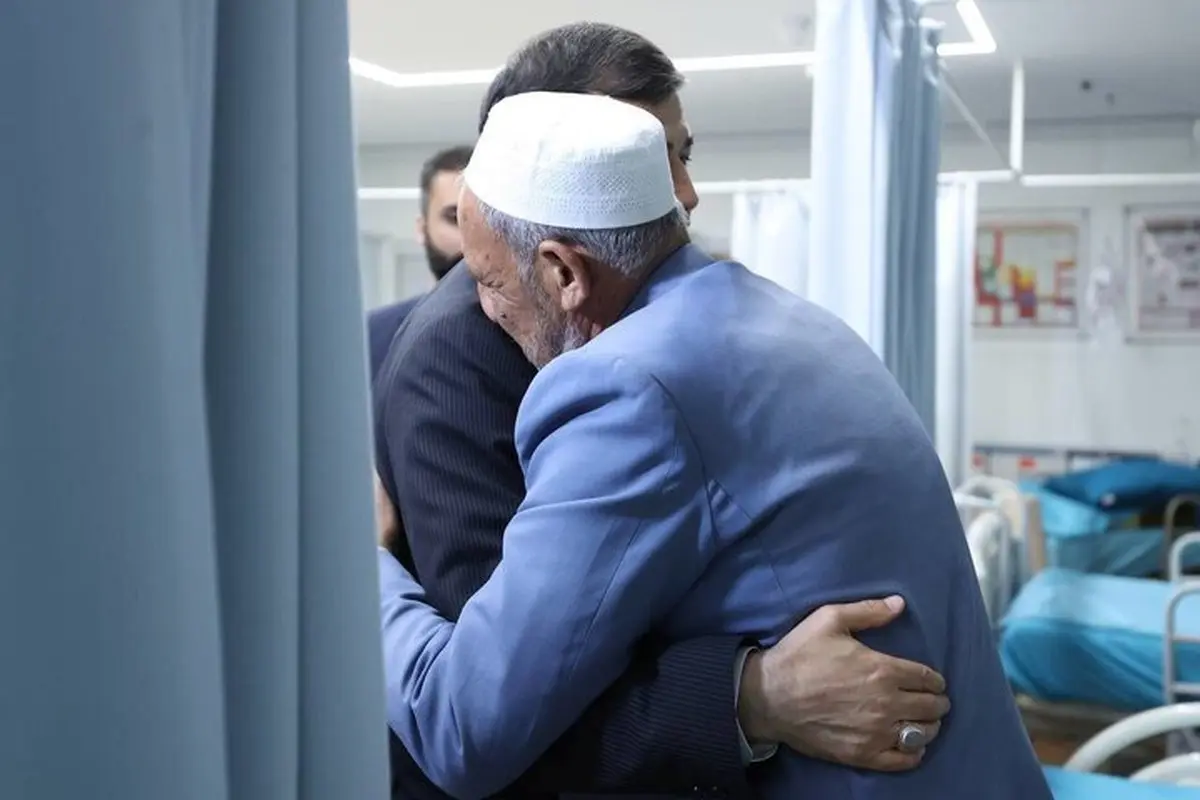 پدر صابر کاظمی:پسرم با کسی دشمنی نداشت | به حرف دکترها گوش می‌دهم!