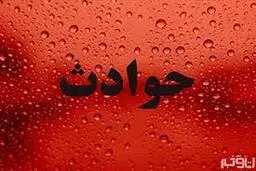  حادثه در  کرمان  |  فرو رفتن کامیون داخل زمین 