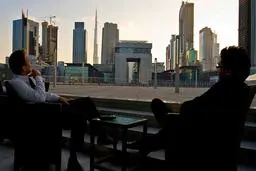 دولت امارات به خارجی ها شهروندی می دهد 