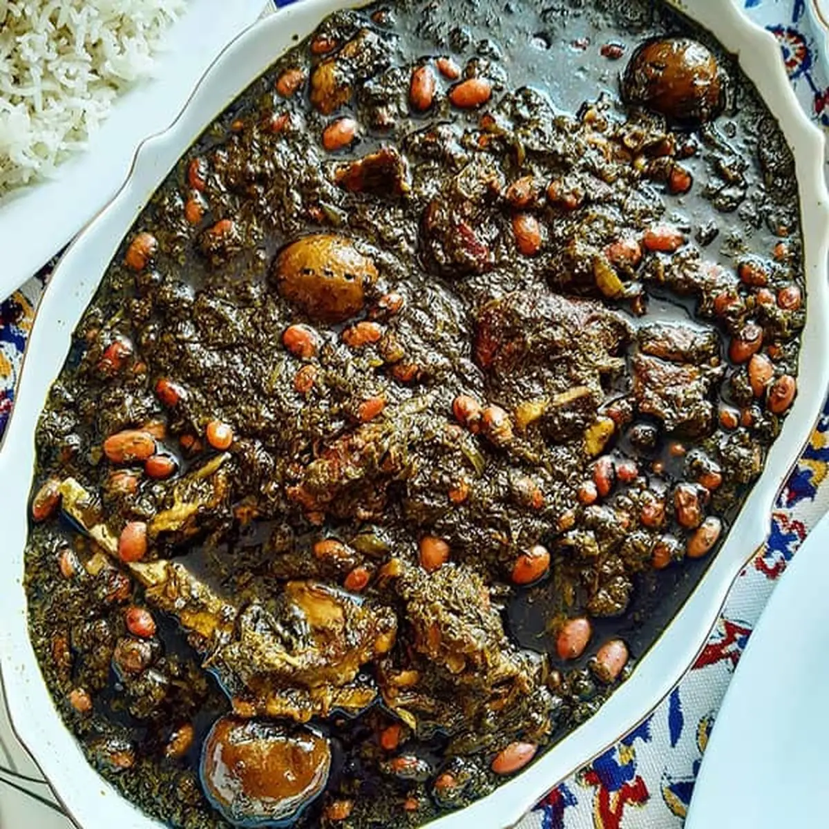 قرمه سبزی اصیل ایرانی رو اینطوری بپز! | طرز تهیه خورش قرمه سبزی + ویدئو