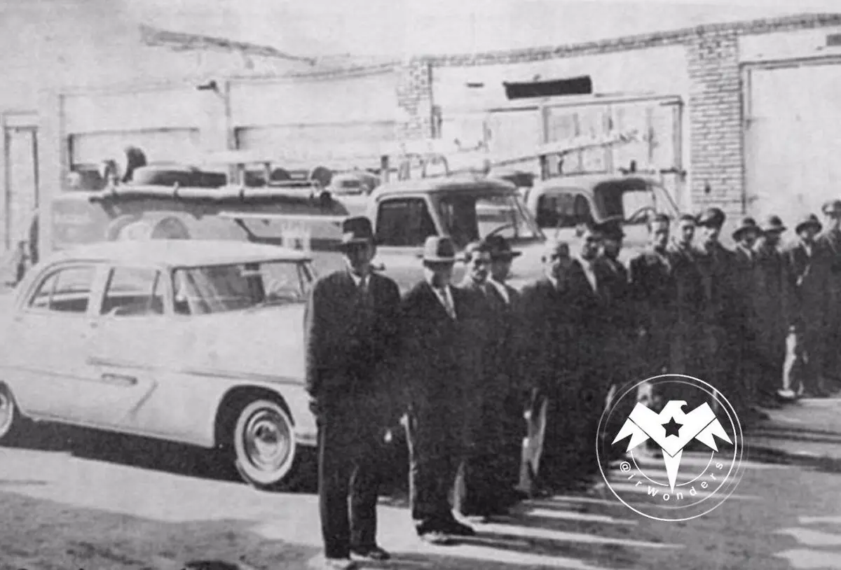 تصویر فوق قدیمی از اولین آتش نشانی در ایران 