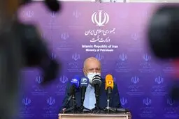 
زنگنه  |   تصمیم‌گیری اعضای اوپک درباره نحوه تمدید توافق کاهش تولید نفت به نشست فردا موکول شد