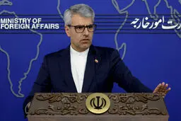 بقائی: انتخاب مسقط برای گفت‌وگوها، با نظر عمان بود