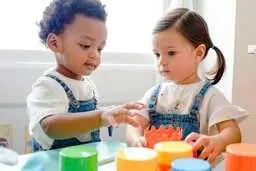 چگونه کودک خود را با عرضه تربیت کنیم؟