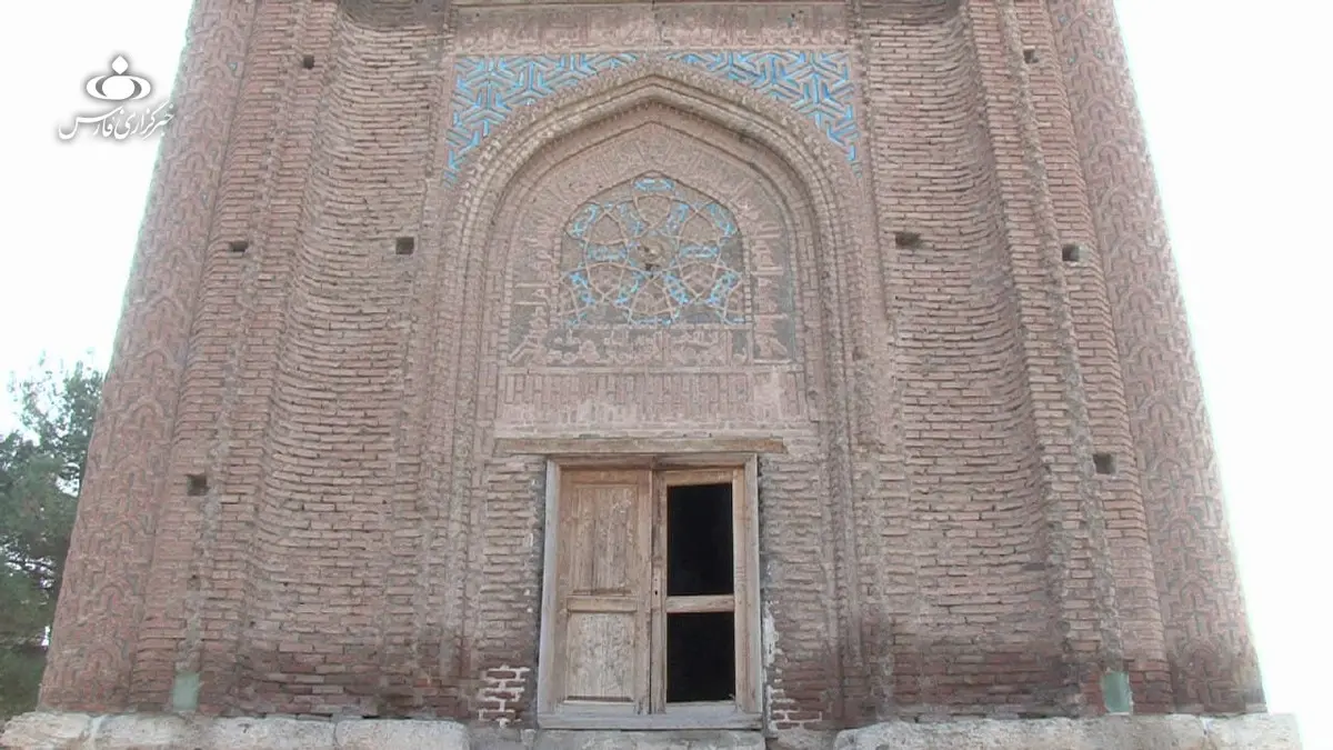 آثار ملی |  شاهکار آجرکاری جهان پناهگاهی برای معتادان 