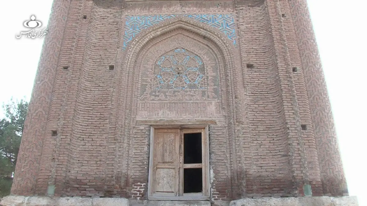 آثار ملی |  شاهکار آجرکاری جهان پناهگاهی برای معتادان 