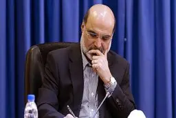 روایت رئیس صداوسیما از شب شهادت سردار سلیمانی: قبل از سحر حاج آقا مجتبی تماس گرفت؛ خیلی آرام و ساده گفت که حاج قاسم در فرودگاه بغداد شهید شد