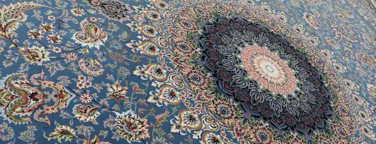 چطوری جای سوختگی روی فرش و موکت رو ترمیم کنیم؟ | ترفند از بین بردن سوختگی فرش