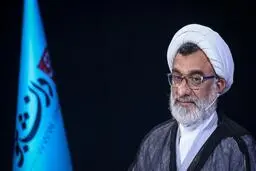 خسروپناه: برخی پلتفرم‌های نمایش خانگی دست از ترویج بی بند و باری بردارند | عادی سازی خشونت و مصرف مشروب تا کجا؟ + ویدئو