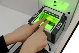 
گواهی عدم سوء پیشینه در کمتر از ۳ ساعت صادر می شود
