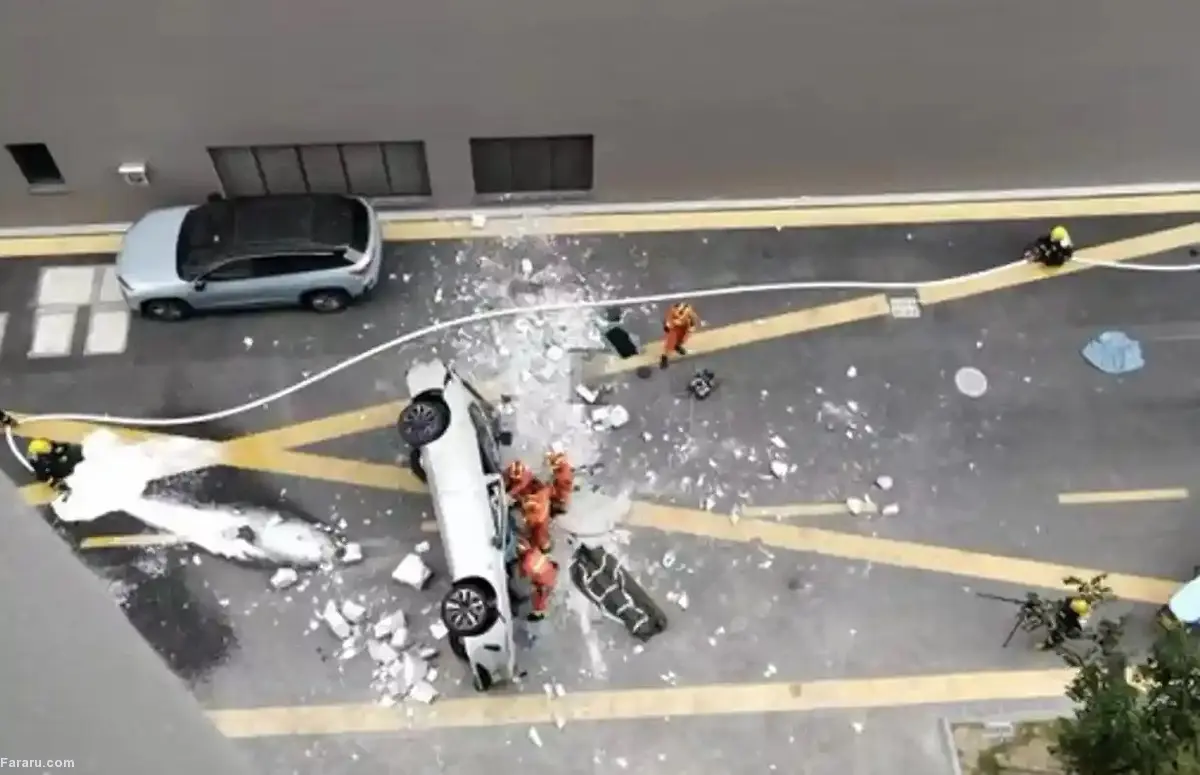 سقوط وحشتناک یک خودرو از طبقه سوم شرکت خودروسازی!+ ویدئو