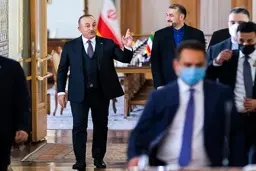 
منافع تهران و آنکارا در سوریه و عراق با هم در تضاد است اما هیچ گاه پشت یکدیگر را خالی نکرده اند
