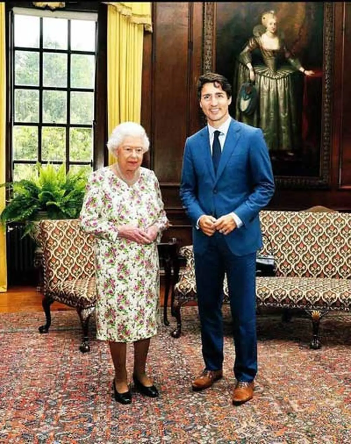 فرش زیبای  ایرانی، زیرپای ملکه بریتانیا و نخست‌وزیر کانادا