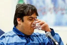 تکذیب حکم اعدام روح‌الله زم+عکس  