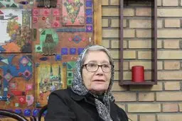 مینو محرز:  کاهش فاصله‌گذاری فیزیکی شانس انتقال کرونا را بالا می‌برد